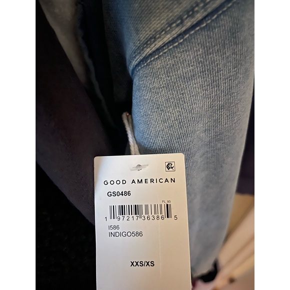 Jeanius Oversized Hoodie - Picture 9 of 9